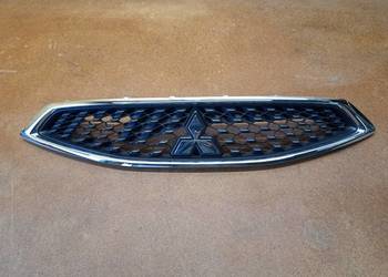 MITSUBISHI SPACE STAR II LIFT ATRAPA GRILL 6402A380