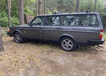 Ładne volvo 240 2,0 benzyna