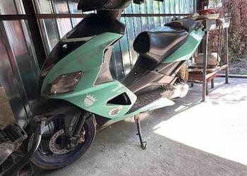 Aprilia sr 50 factory 2008 r CZESCI