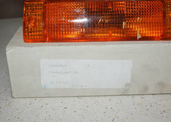 Lampa kierunkowskazu przód P VW SANTANA 08.81-12.84