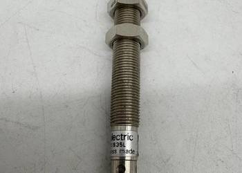 Baumer FZAM 08P3001/S35L