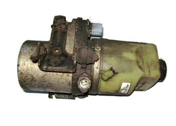 Focus MK2 1.6 TDCI Pompa wspomagania 4M513K514AD