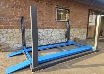 Podnośnik 4 kolumnowy Ravaglioli RAV4350 bez kotwienia