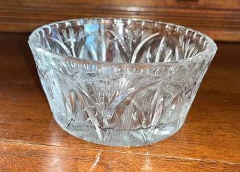Kryształowa  miseczka do deserów, słodyczy, dipów.  Cena 65 zł.   Wysoka  6 Kryształowa  miseczka do deserów, słodyczy, dipów.  Cena 65 zł.   Wysoka  6