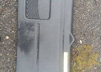 Tapicerka tylnej klapy. Toyota rav 4