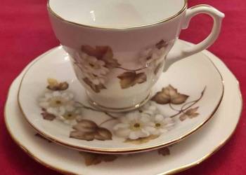 DUCHESS BONE CHINA ANGLIA 
Zestaw śniadaniowy Trio
Duchess f