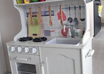 Kuchnia dziecięca plus zabawki