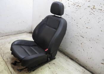FOTEL PRAWY PRZÓD SKÓRA ZAFIRA C