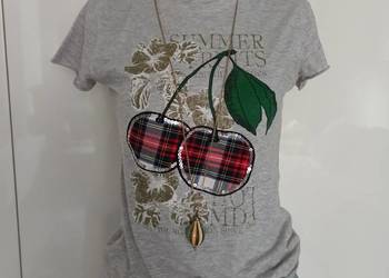 T-shirt  z wiśniami