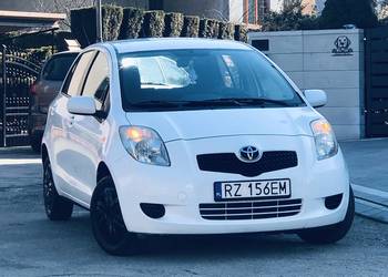 Toyota Yaris II / 1.0VVT-i / 69KM / Biały., akrylowy.,