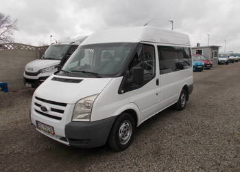 Ford Transit 9-osób Custom