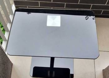 Stolik ze szkła pod laptop do 18 cali czarny