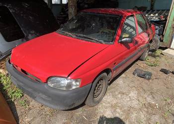 Ford escort na czesci