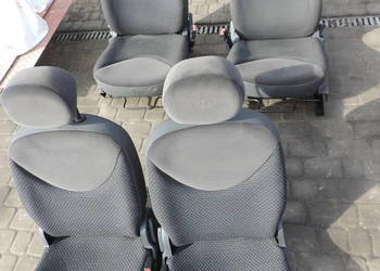 CITROEN C2 FOTELE KOMPLET ZAGŁÓWKI KANAPA