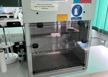Komora laminarna PCR OMNI