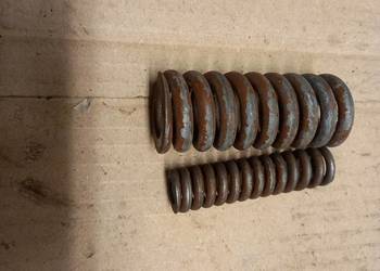 Sprężyny siedzenia komar sztywniak