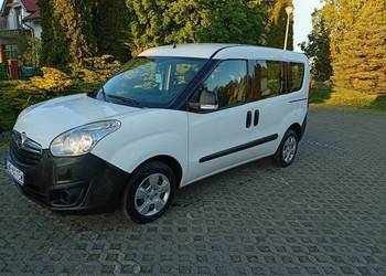 Opel Combo D 2018 rok