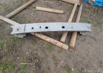 Przednia belka zderzaka Ford Focus MK1 TDCi