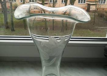 Duży wysoki wazon prl grawerowane szkło Duży wysoki wazon prl grawerowane szkło