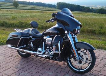 Harley-Davidson Street Glide Touring mały przebieg FLHX zamiana