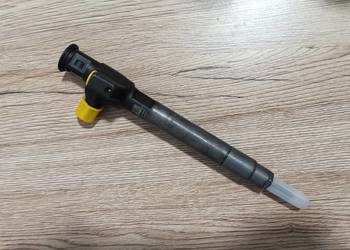 Wtryskiwacze DELPHI 28388960