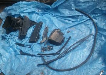 Volvo V70 II 02r ramię wycieraczki lewe + prawe komplet