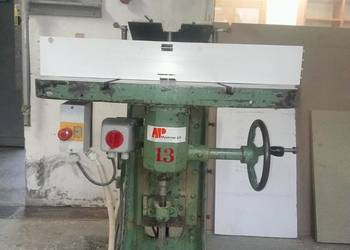 Frezarka dolnowrzecionowa