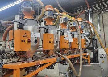 Suszarnia suchego powietrza Motan ADC z zaciągami tworzywa - mkvplast.pl