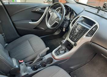 Opel Astra J 1.4T 140KM + LPG Kombi