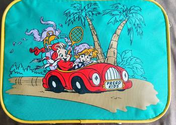 Walizka z wizerunkiem Alvina i wiewiórek z 1990