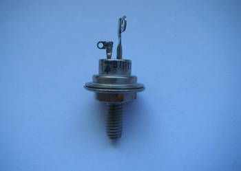 Tyrystor BTP 10 50 10A 50V Nowe M6 btp 10-50