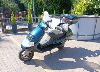 Dwa skutery w cenie 3000 zł.