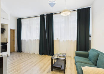 Przestronne 2- pokojowe mieszkanie ,Matarnia