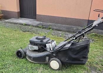 Kosiarka spalinowa z napędem i rozrusznikiem elektrycznym briggs & stratton
