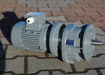 Motoreduktor kołnierzowy 0.37kw. 38obr./min.