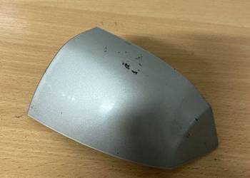 Piaggio Vespa Sprint 150 prawe przednie wypełnienie osłonka