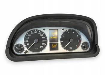 LICZNIK ZEGARY A1695407247 Mercedes W245 1.7 B Benzyna 262 050km europa