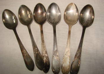 małe łyżeczki plater PRL