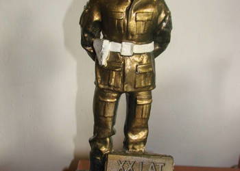 XX Lat Żandarmerii Wojskowej statuetka