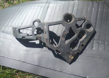 Megane III ślizg zderzaka prawy tył 850440010R