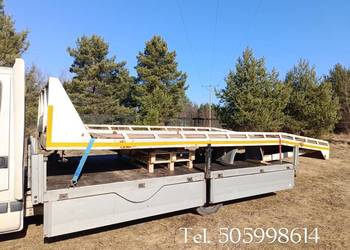 Mercedes Vario zabudowa najazd autolaweta