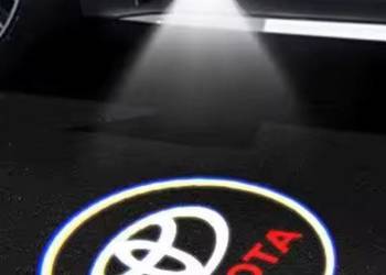 Hologram 3D LED Podświetlenie Drzwi Toyota 2szt