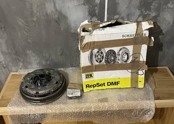 Komplet Sprzęgło z kołem dwumasowym LuK 600001600