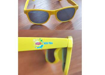żółte okulary przeciwsłoneczne marki Lipton Ice Tea