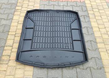 Mata bagażnika Octavia 4