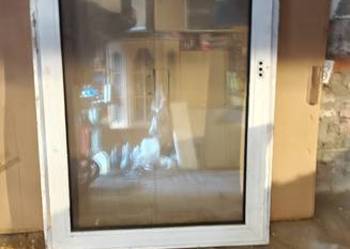 Okno z futryna z rozbiórki