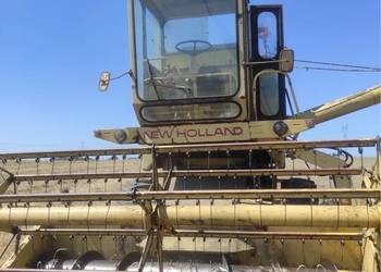 Kombajn New Holand 1530