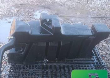 Zbiornik paliwa RE49012 John Deere 7600