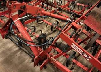 Kultywator przedsiewny 4.6 .kongsklide jak nowy