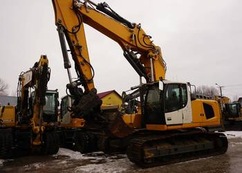 Koparka gąsienicowa Liebherr R 936, 2016 rok.